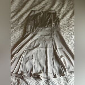 Elegant beige Satin Skirt